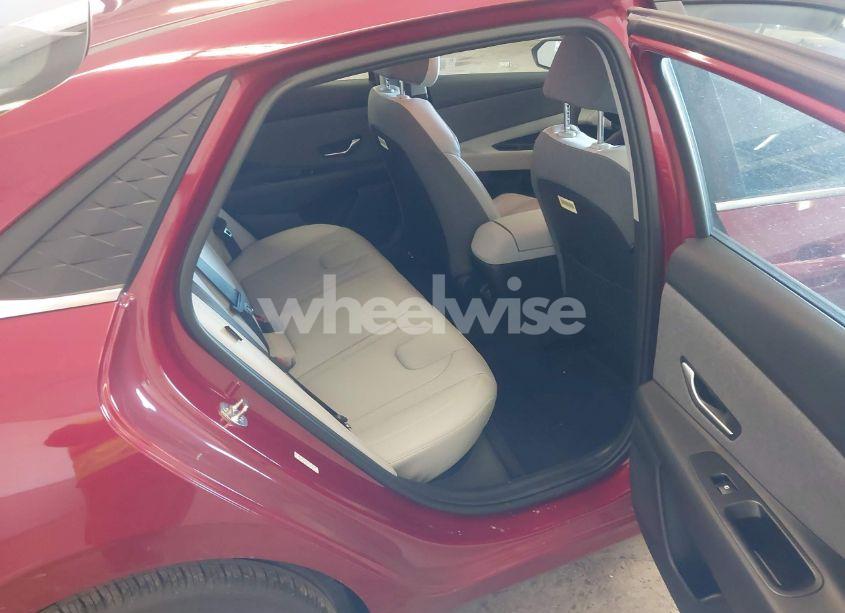 Photo 8 of 2024 Hyundai Elantra LIMITED (VIN KMHLP4DG6RU831236)