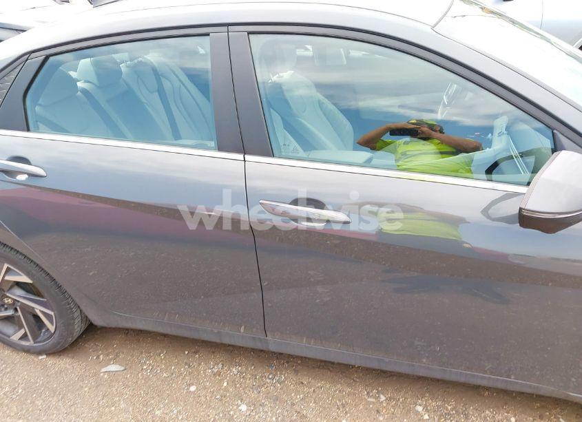 Photo 14 of 2024 Hyundai Elantra LIMITED (VIN KMHLP4DG9RU757486)