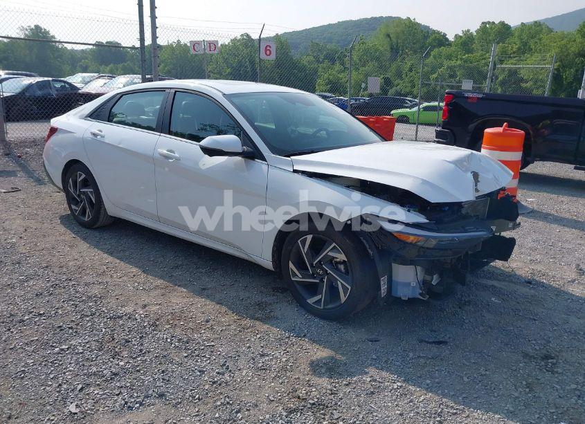 2024 Hyundai Elantra LIMITED (VIN KMHLP4DG9RU800577) main photo