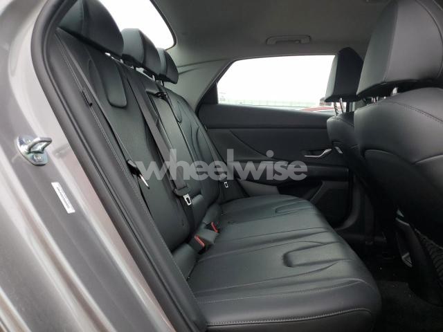 Photo 5 of 2025 HYUNDAI ELANTRA LIMITED (VIN KMHLP4DGXSU869655)