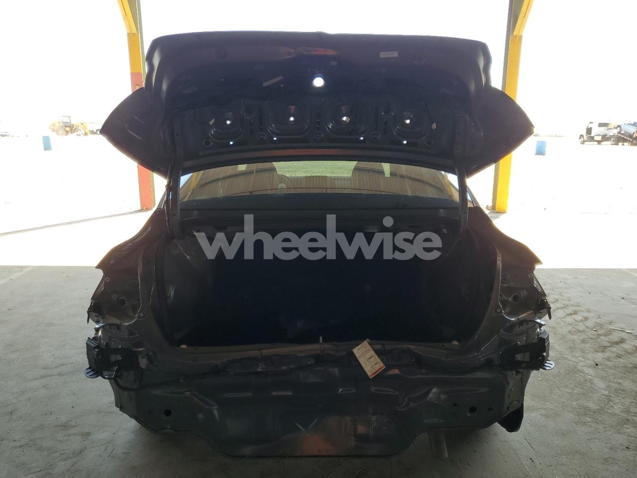 Photo 6 of 2025 HYUNDAI ELANTRA LIMITED (VIN KMHLP4DGXSU957413)