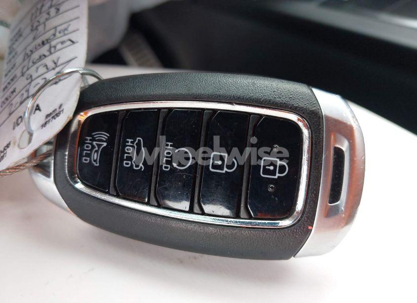 Photo 11 of 2021 Hyundai Elantra N LINE (VIN KMHLR4AF0MU104043)