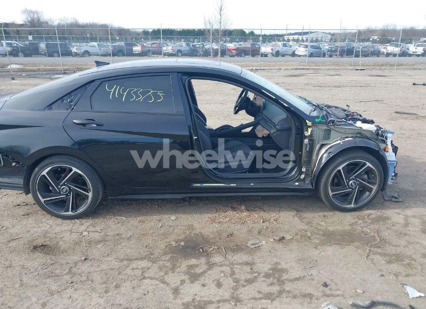Photo 13 of 2023 Hyundai Elantra N LINE (VIN KMHLR4AF1PU393860)