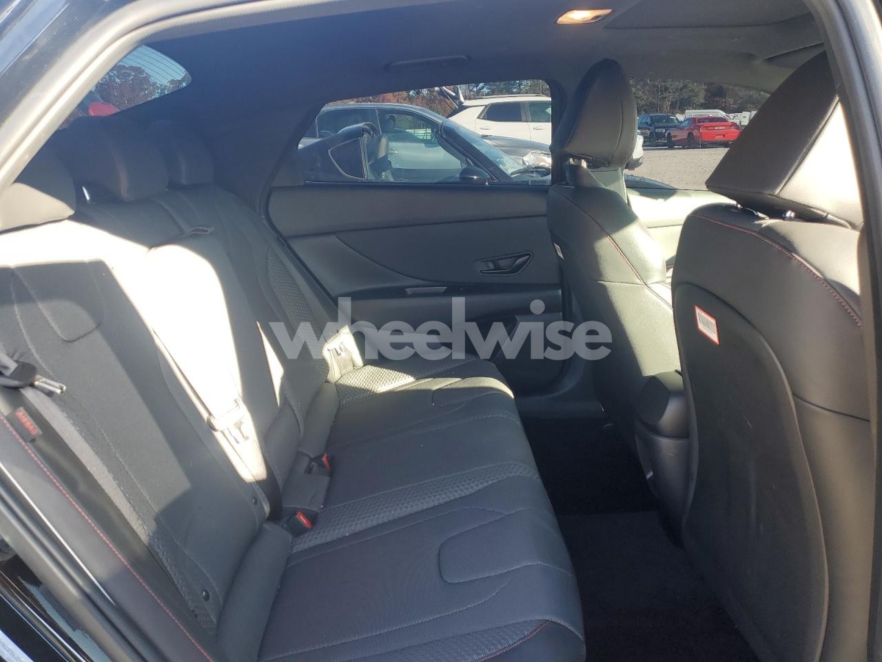 Photo 10 of 2025 HYUNDAI ELANTRA N LINE (VIN KMHLR4DF9SU039640)