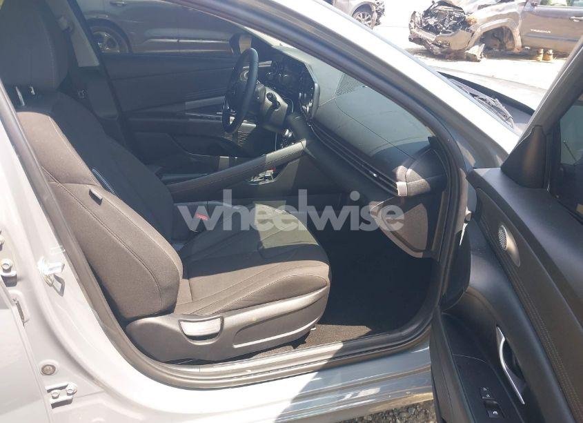 Photo 5 of 2021 Hyundai Elantra SEL (VIN KMHLS4AG0MU130977)