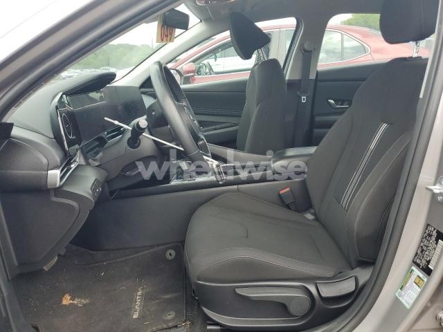 Photo 13 of 2023 HYUNDAI ELANTRA SEL (VIN KMHLS4AG2PU544878)