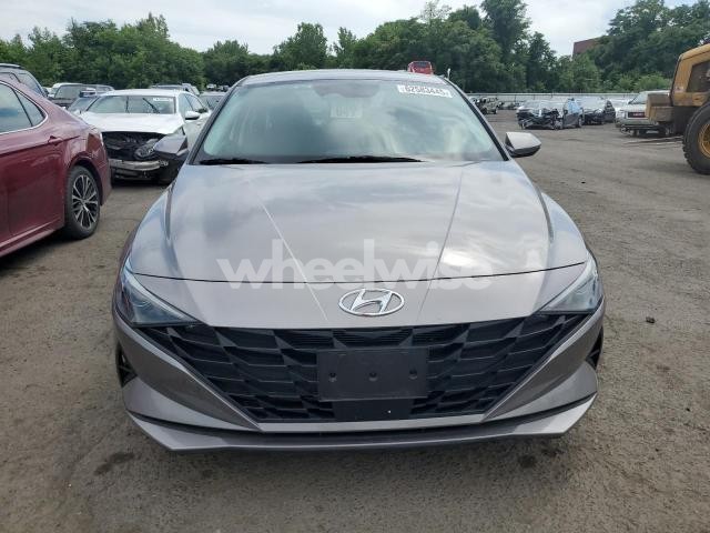 Photo 9 of 2023 HYUNDAI ELANTRA SEL (VIN KMHLS4AG2PU544878)