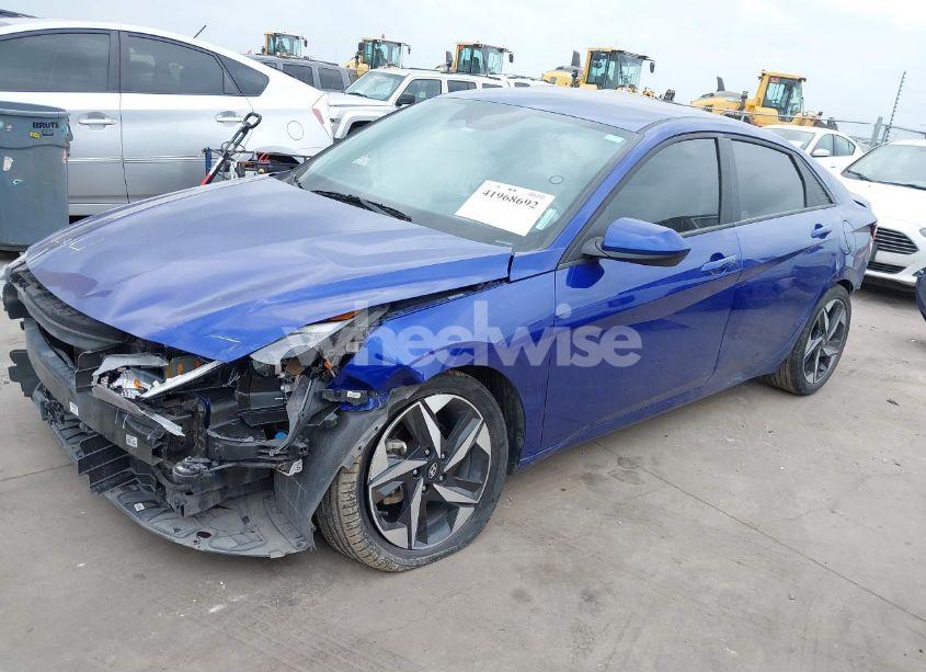 Photo 2 of 2023 Hyundai Elantra SEL (VIN KMHLS4AG2PU579937)