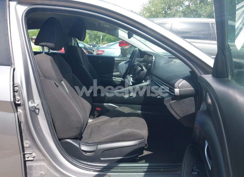 Photo 5 of 2023 Hyundai Elantra SEL (VIN KMHLS4AG5PU412939)