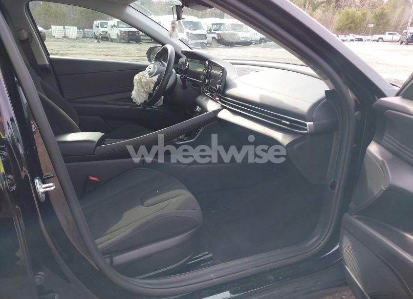 Photo 5 of 2022 Hyundai Elantra SEL (VIN KMHLS4AG8NU340311)