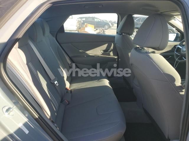 Photo 9 of 2023 HYUNDAI ELANTRA SEL (VIN KMHLS4AG8PU447409)