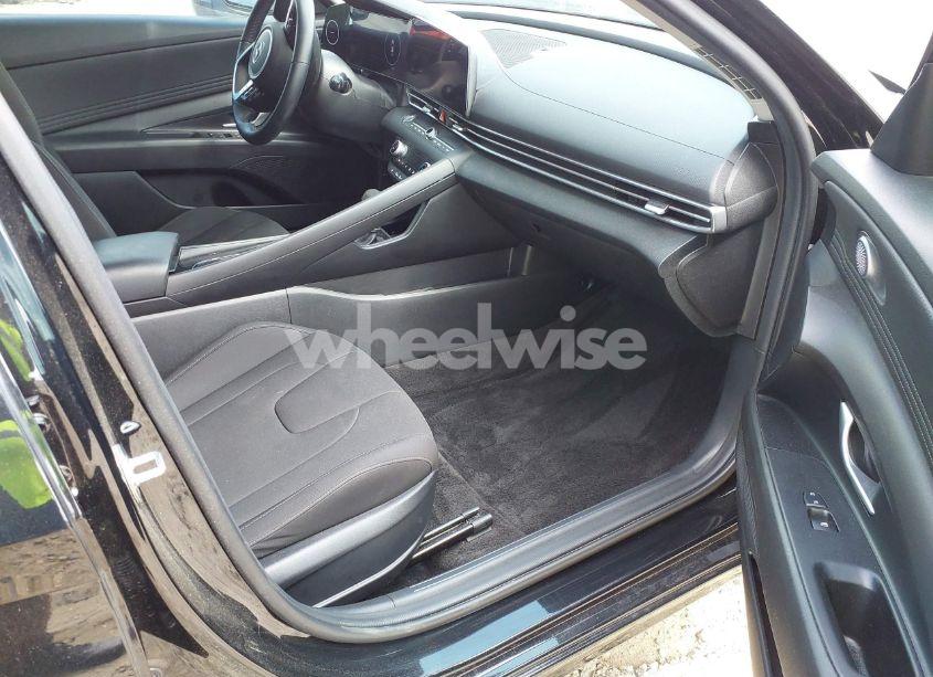 Photo 5 of 2023 Hyundai Elantra SEL (VIN KMHLS4AGXPU469704)