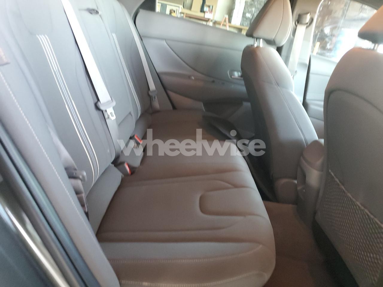 Photo 10 of 2024 HYUNDAI ELANTRA SEL (VIN KMHLS4DG0RU673829)