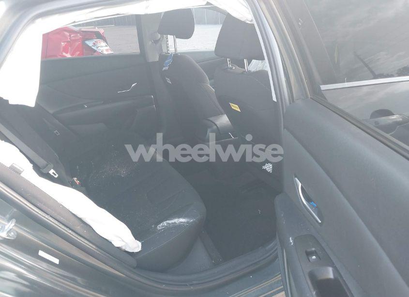 Photo 8 of 2024 Hyundai Elantra SEL (VIN KMHLS4DG0RU730062)