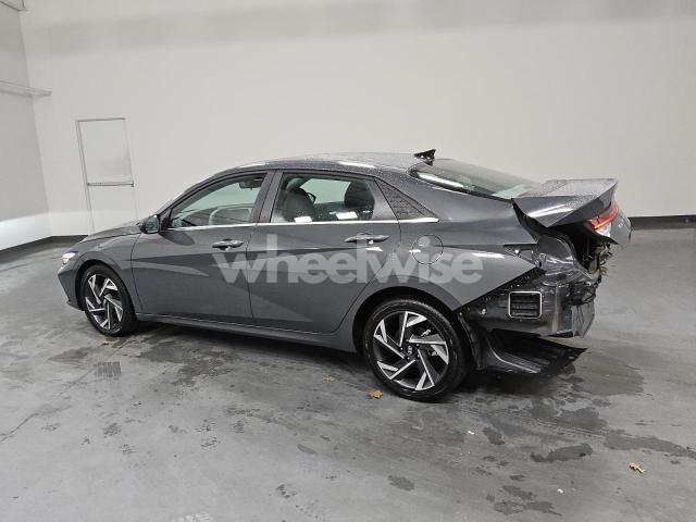 Photo 2 of 2025 HYUNDAI ELANTRA SEL (VIN KMHLS4DG0SU004434)