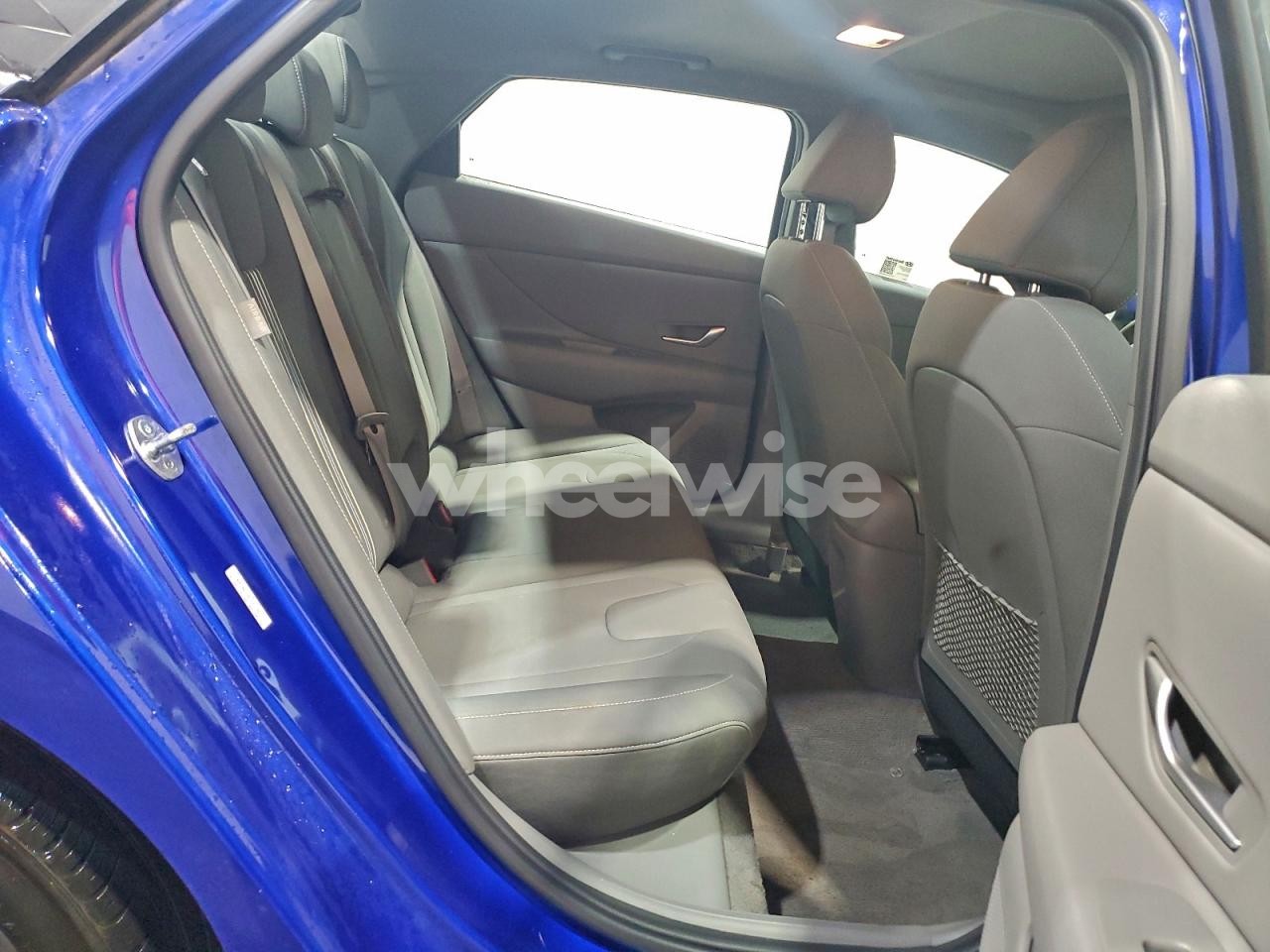 Photo 10 of 2025 HYUNDAI ELANTRA SEL (VIN KMHLS4DG0SU862602)