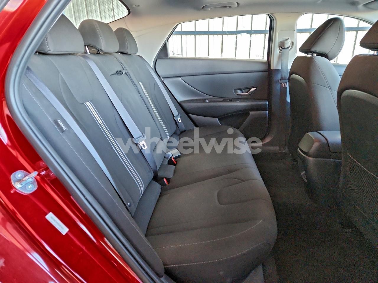 Photo 10 of 2025 HYUNDAI ELANTRA SEL (VIN KMHLS4DG0SU897396)