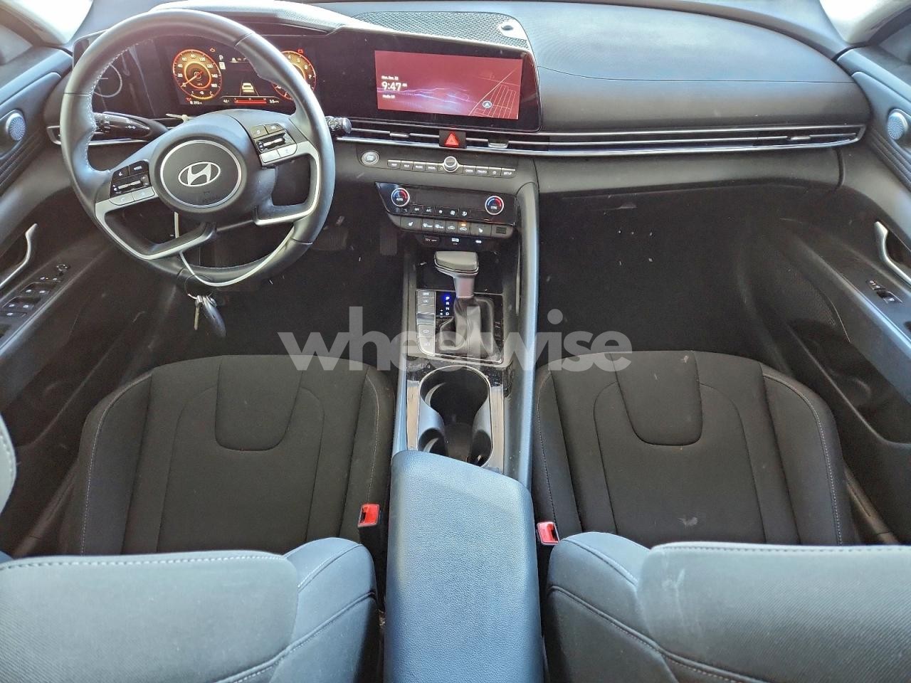 Photo 8 of 2025 HYUNDAI ELANTRA SEL (VIN KMHLS4DG0SU897396)