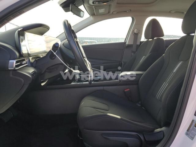 2025 HYUNDAI ELANTRA SEL (VIN KMHLS4DG1SU882020) main photo