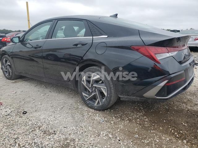 Photo 4 of 2025 HYUNDAI ELANTRA SEL (VIN KMHLS4DG1SU904940)