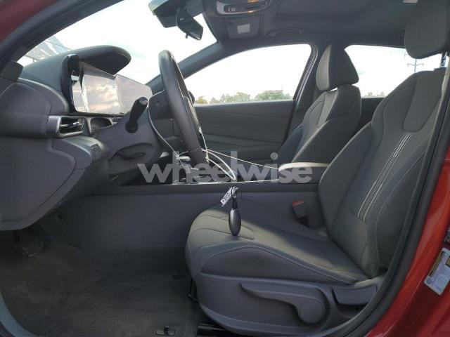 Photo 12 of 2025 HYUNDAI ELANTRA SEL (VIN KMHLS4DG1SU950588)