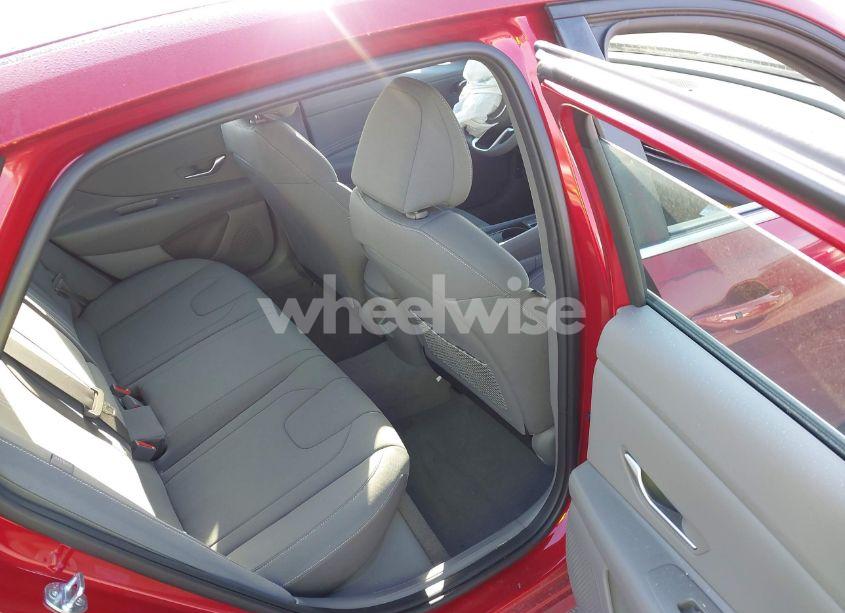 Photo 8 of 2025 Hyundai Elantra SEL CONVENIENCE (VIN KMHLS4DG2SU877358)