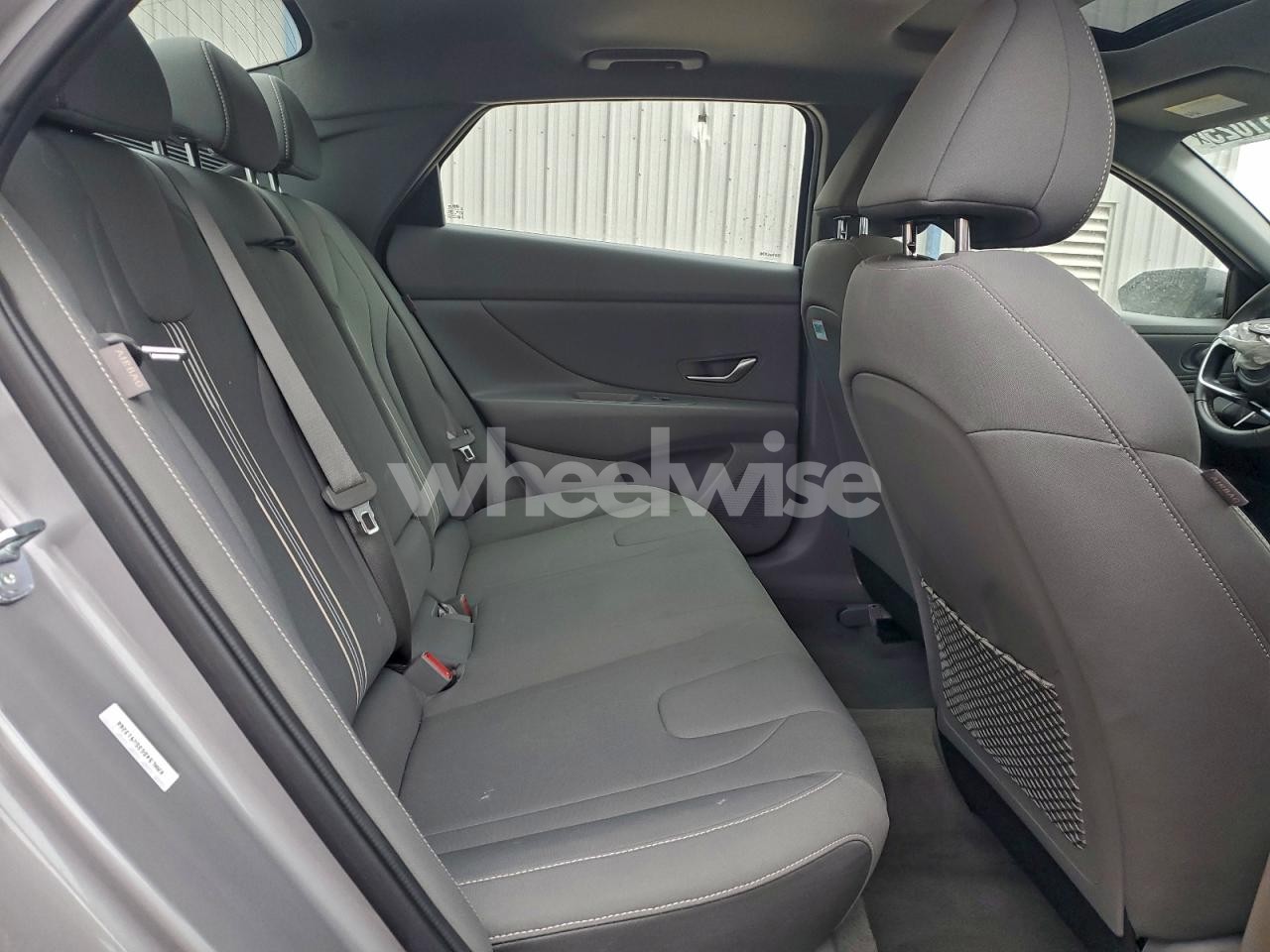 Photo 10 of 2025 HYUNDAI ELANTRA SEL (VIN KMHLS4DG3SU913266)