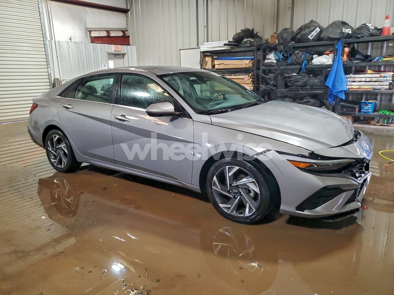 Photo 4 of 2025 HYUNDAI ELANTRA SEL (VIN KMHLS4DG3SU913266)