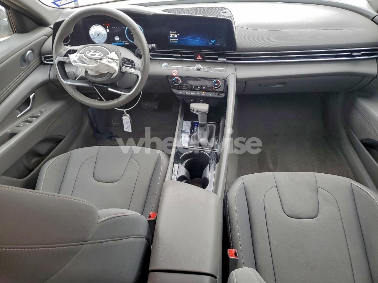 Photo 8 of 2025 HYUNDAI ELANTRA SEL (VIN KMHLS4DG3SU913266)