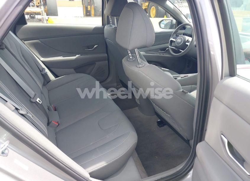 Photo 8 of 2025 Hyundai Elantra SEL CONVENIENCE (VIN KMHLS4DG3SU924736)