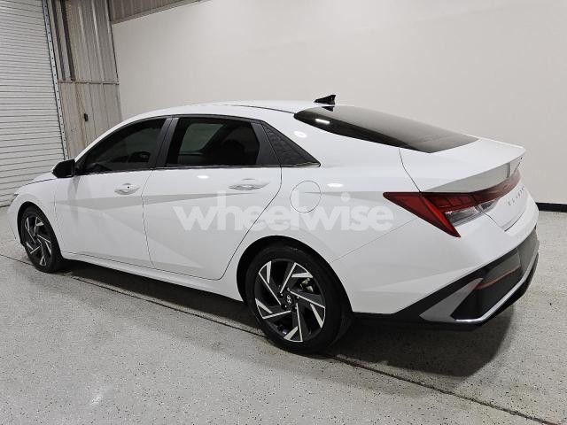 Photo 10 of 2024 HYUNDAI ELANTRA SEL (VIN KMHLS4DG4RU710106)