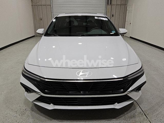 Photo 2 of 2024 HYUNDAI ELANTRA SEL (VIN KMHLS4DG4RU710106)