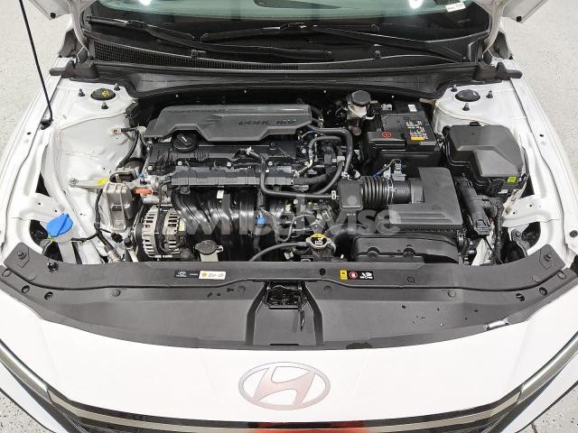 Photo 3 of 2024 HYUNDAI ELANTRA SEL (VIN KMHLS4DG4RU710106)