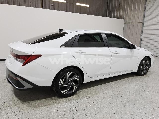 Photo 5 of 2024 HYUNDAI ELANTRA SEL (VIN KMHLS4DG4RU710106)