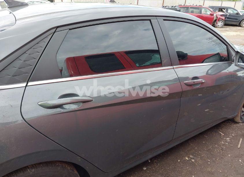 Photo 14 of 2024 Hyundai Elantra SEL (VIN KMHLS4DG4RU764439)