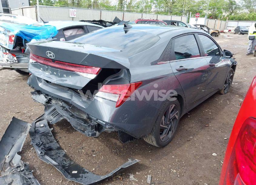 Photo 4 of 2024 Hyundai Elantra SEL (VIN KMHLS4DG4RU764439)