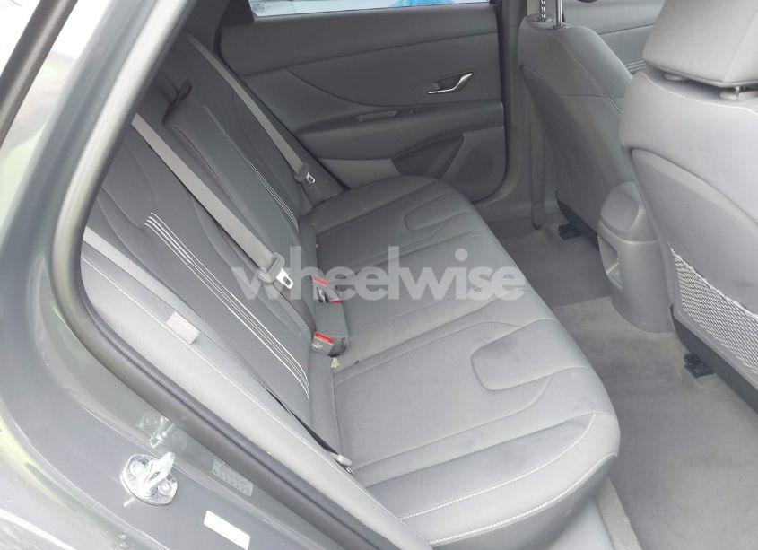 Photo 8 of 2024 Hyundai Elantra SEL (VIN KMHLS4DG4RU764439)