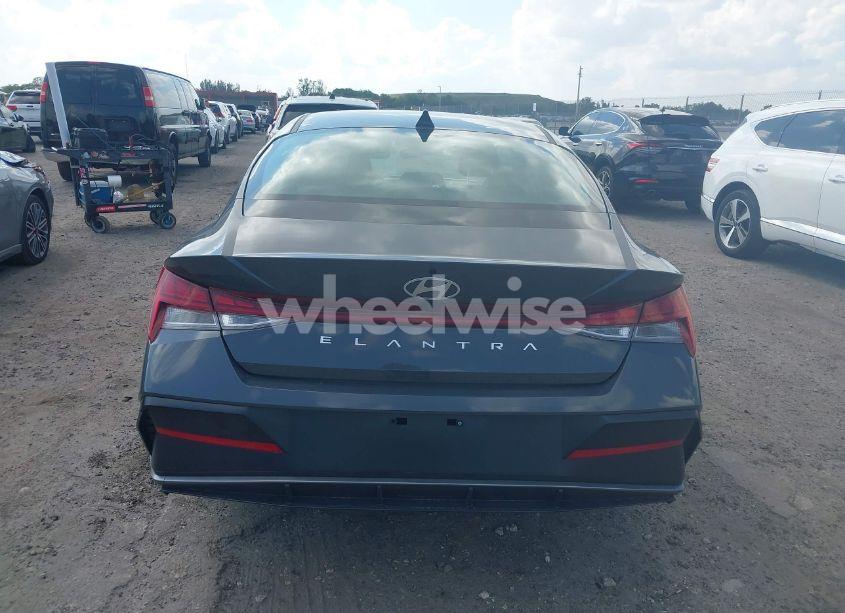 Photo 16 of 2024 Hyundai Elantra SEL (VIN KMHLS4DG4RU804910)