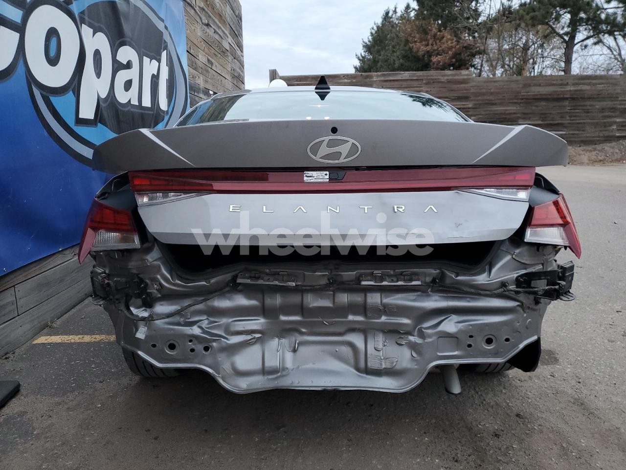 Photo 6 of 2025 HYUNDAI ELANTRA SEL (VIN KMHLS4DG4SU019437)
