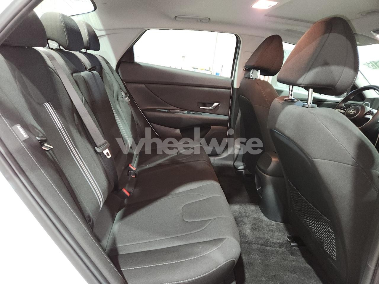 Photo 10 of 2025 HYUNDAI ELANTRA SEL (VIN KMHLS4DG4SU024184)