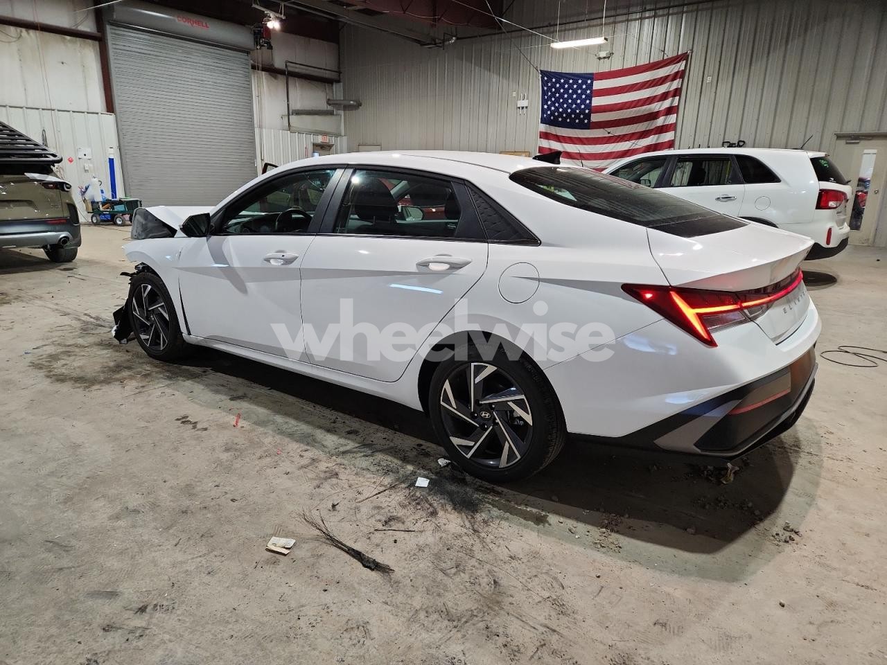 Photo 2 of 2025 HYUNDAI ELANTRA SEL (VIN KMHLS4DG4SU024184)