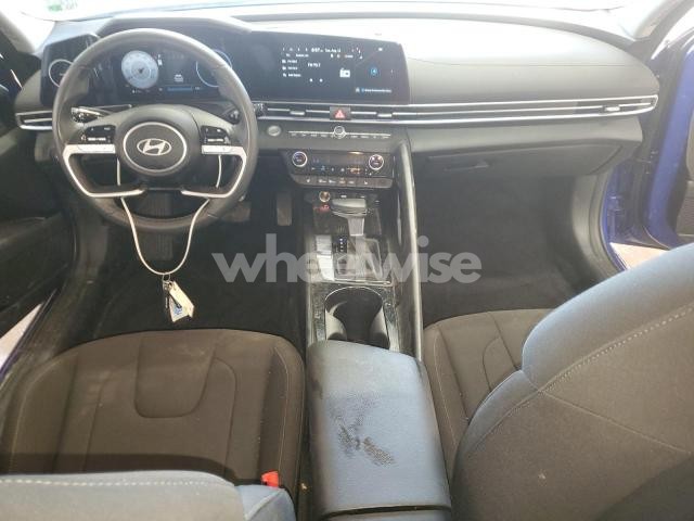 2025 HYUNDAI ELANTRA SEL (VIN KMHLS4DG4SU954943) main photo