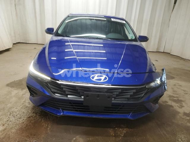 Photo 3 of 2025 HYUNDAI ELANTRA SEL (VIN KMHLS4DG4SU954943)