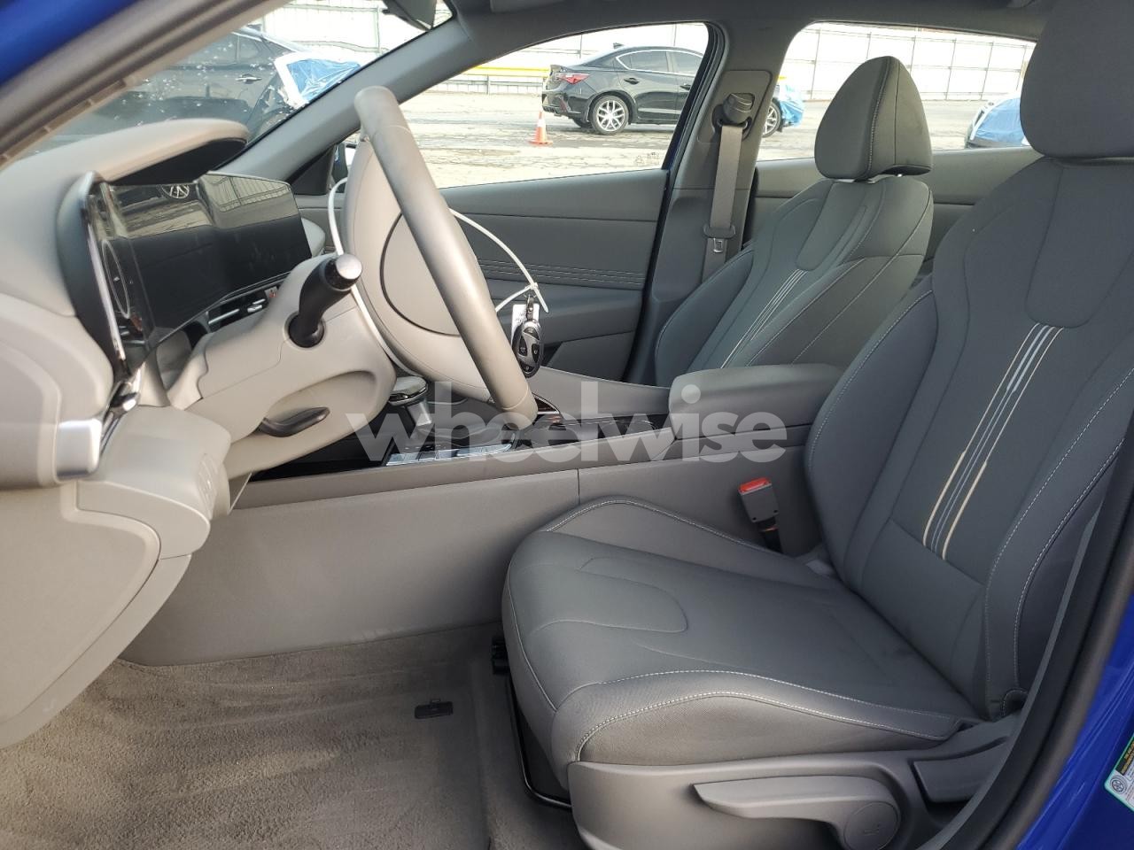 Photo 7 of 2025 HYUNDAI ELANTRA SEL (VIN KMHLS4DG5SU888760)