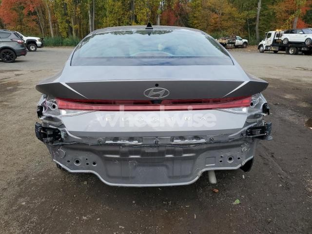 Photo 2 of 2025 HYUNDAI ELANTRA SEL (VIN KMHLS4DG5SU908313)