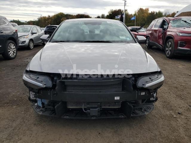 Photo 7 of 2025 HYUNDAI ELANTRA SEL (VIN KMHLS4DG5SU908313)