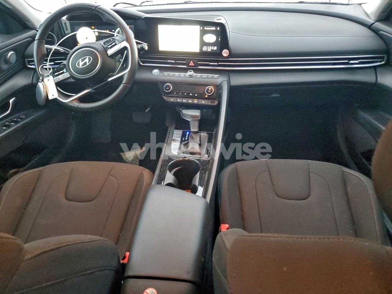 Photo 8 of 2025 HYUNDAI ELANTRA SEL (VIN KMHLS4DG5SU912488)