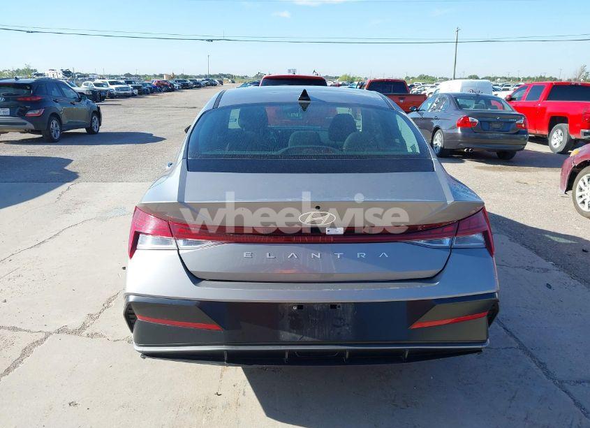 Photo 16 of 2025 Hyundai Elantra SEL CONVENIENCE (VIN KMHLS4DG5SU913155)