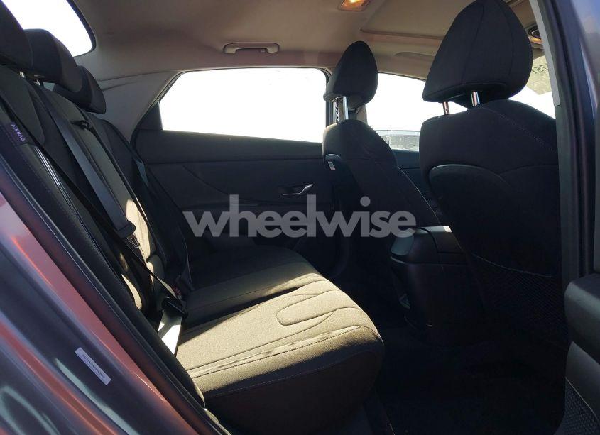 Photo 8 of 2025 Hyundai Elantra SEL CONVENIENCE (VIN KMHLS4DG5SU913155)