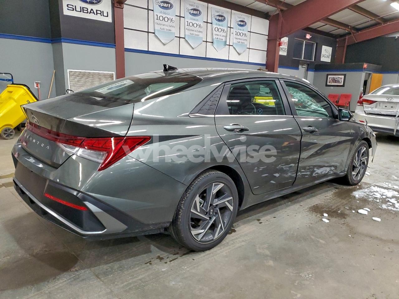 Photo 3 of 2025 HYUNDAI ELANTRA SEL (VIN KMHLS4DG5SU977583)